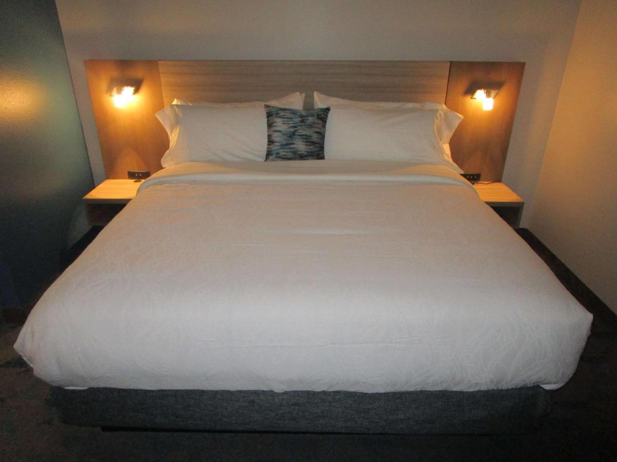 Reddy Hotel Bonham 外观 照片